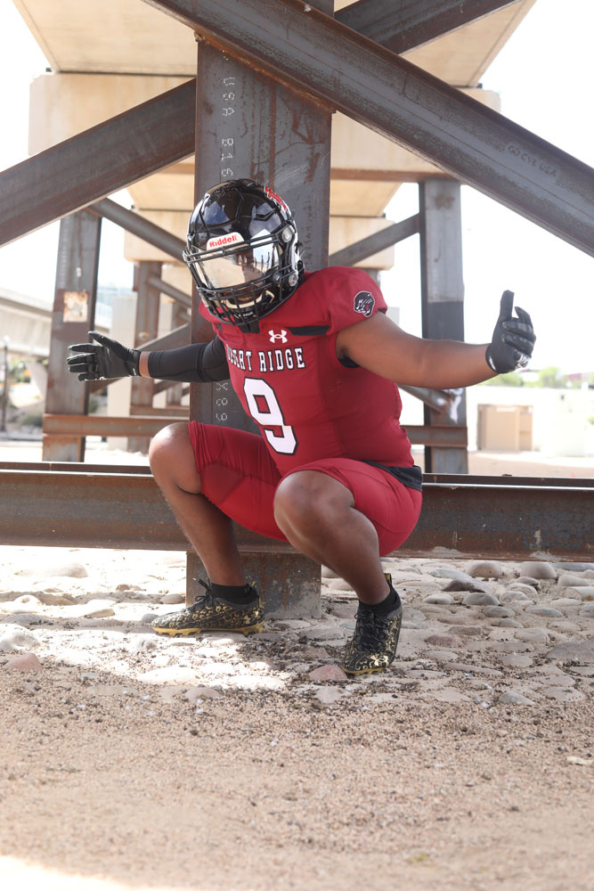 DRHS Football in Tempe Town Lake Posing