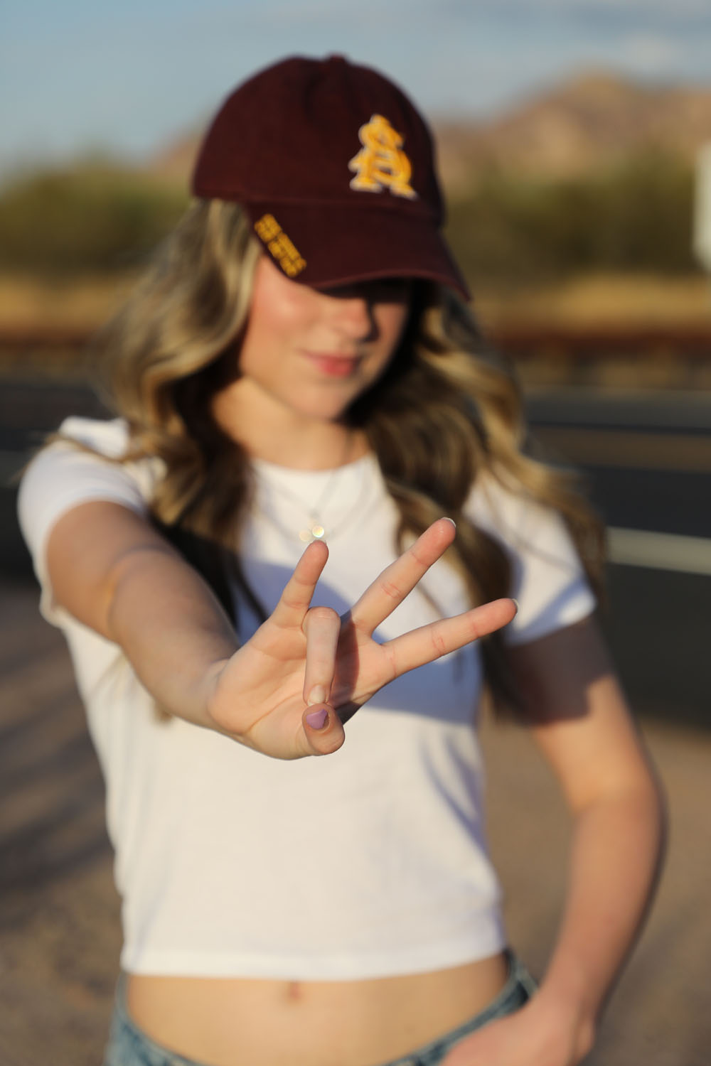 Alysa with the forks up!