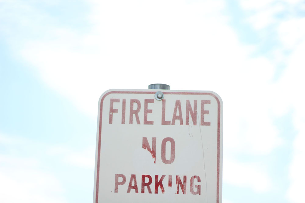 Fire Lane No Parking