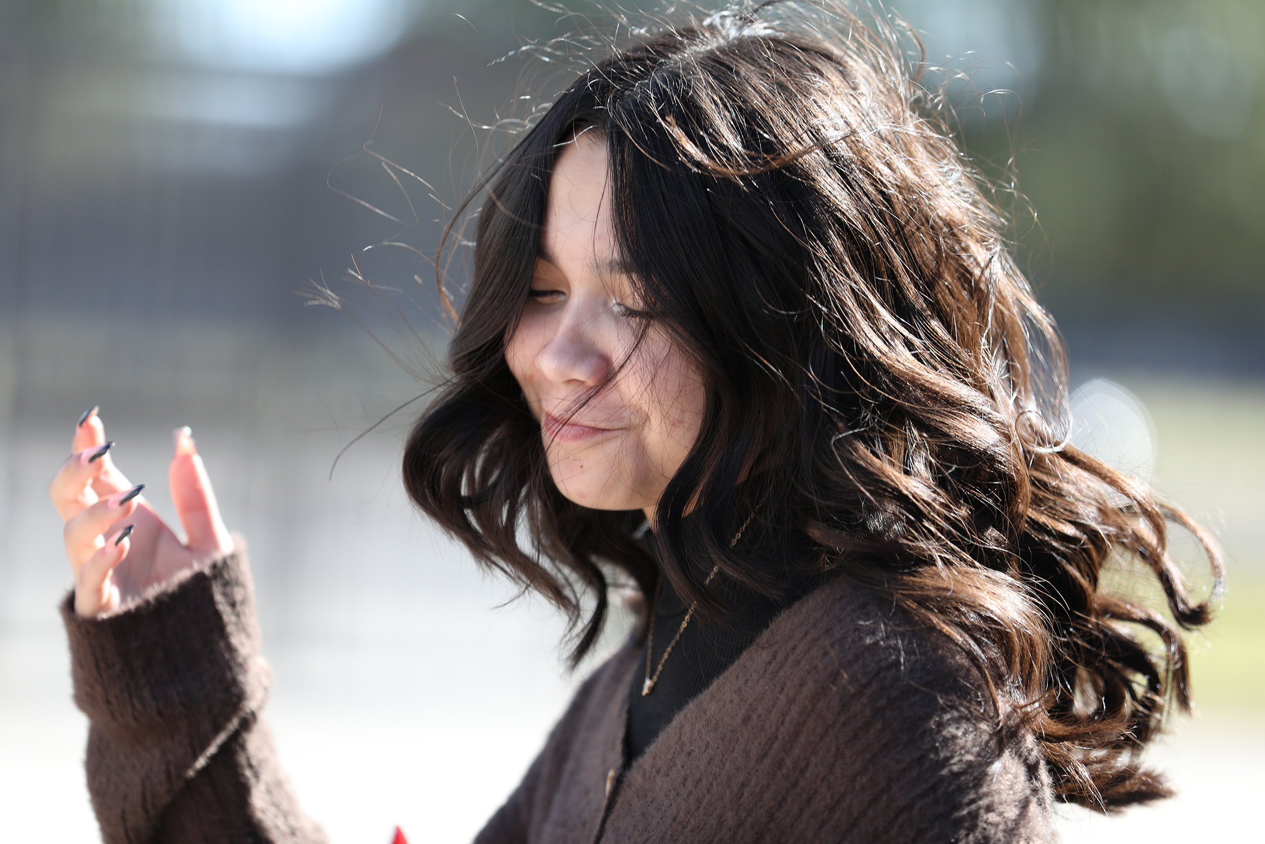 Alexia in the wind.