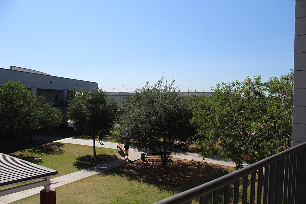 drhs courtyard